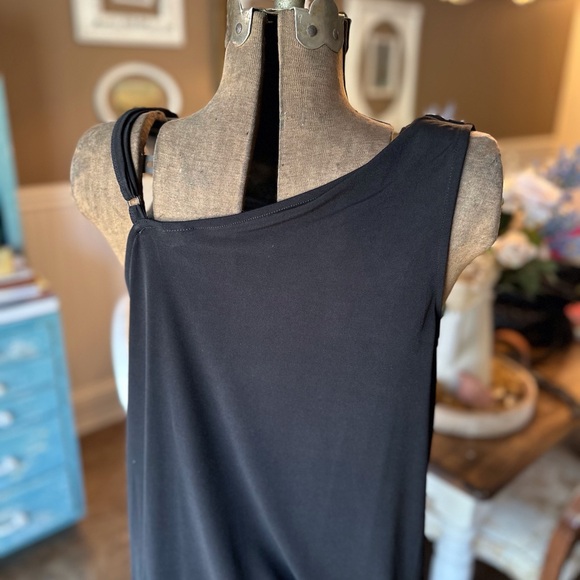 Sexy One Shoulder Blouse - Picture 3 of 3